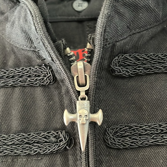 Tripp NYC Black Denim Vest Jacket - Picture 7 of 17